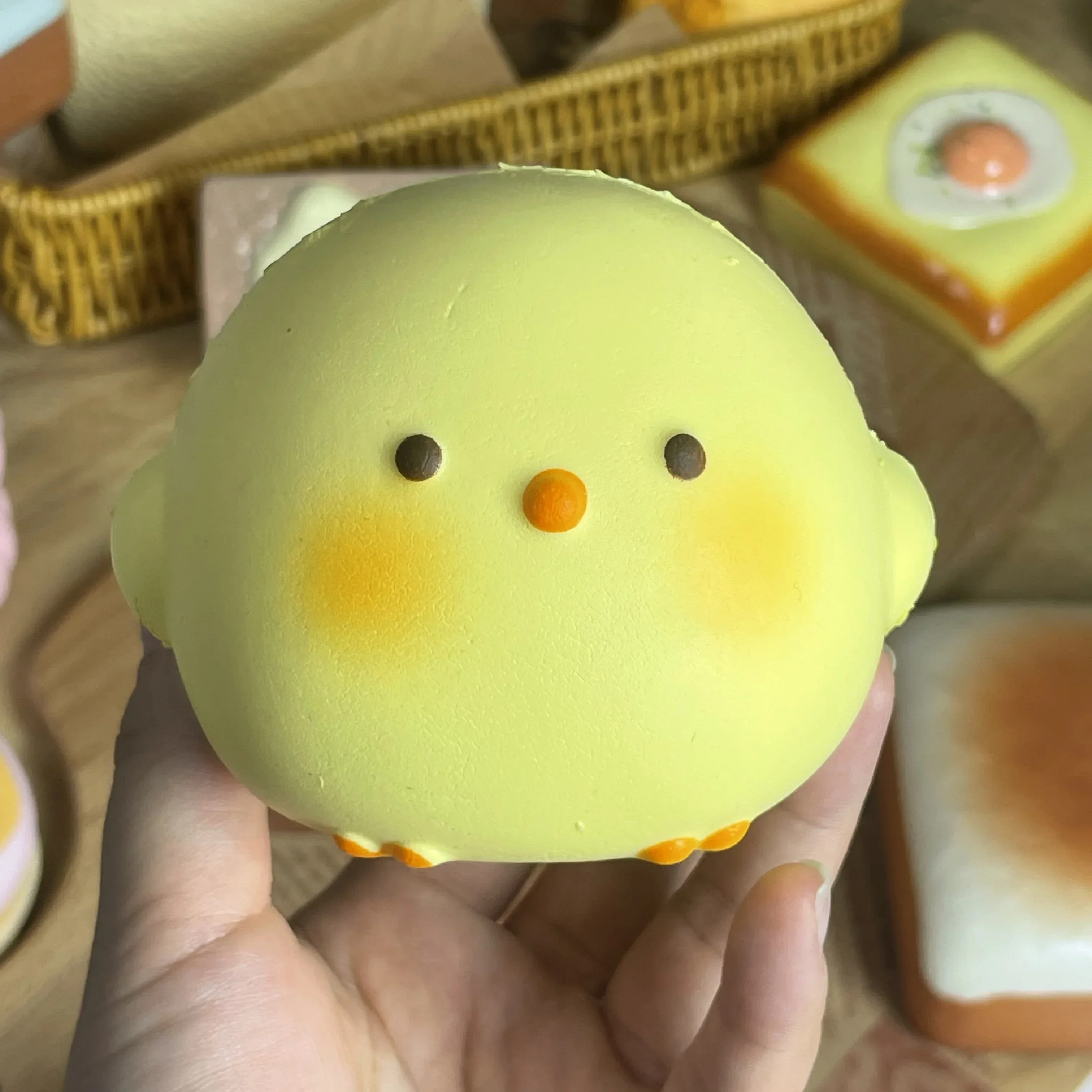 HOT! Cute Giant Chick Squishy  - đánh giá và giá Kids Y Toys